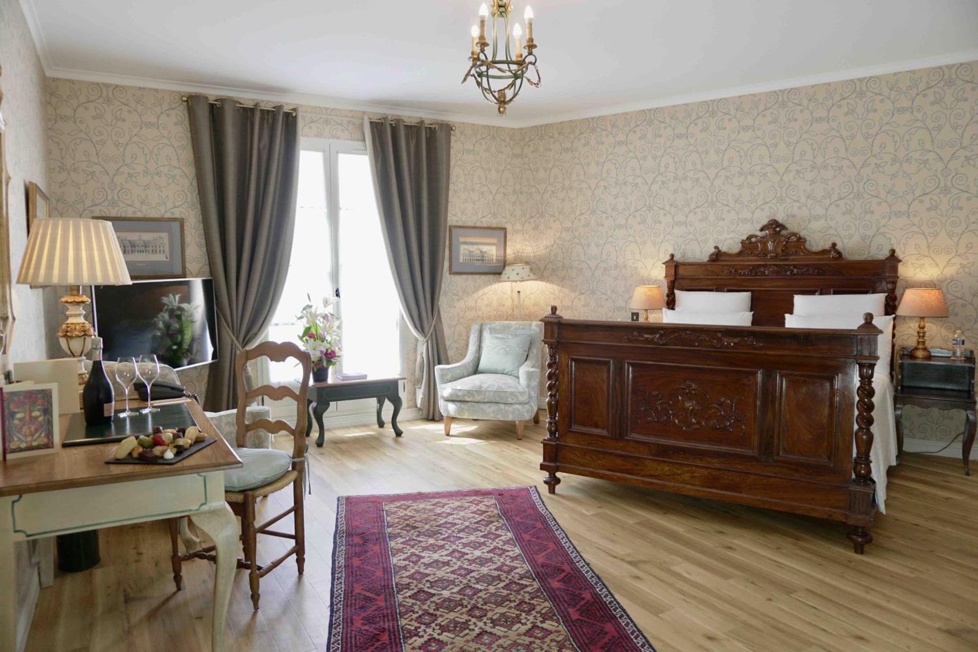 Le Manoir De Hotel Gressy