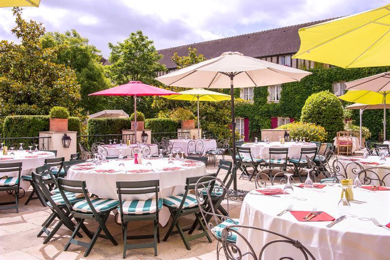 Le Manoir De Hotel Gressy