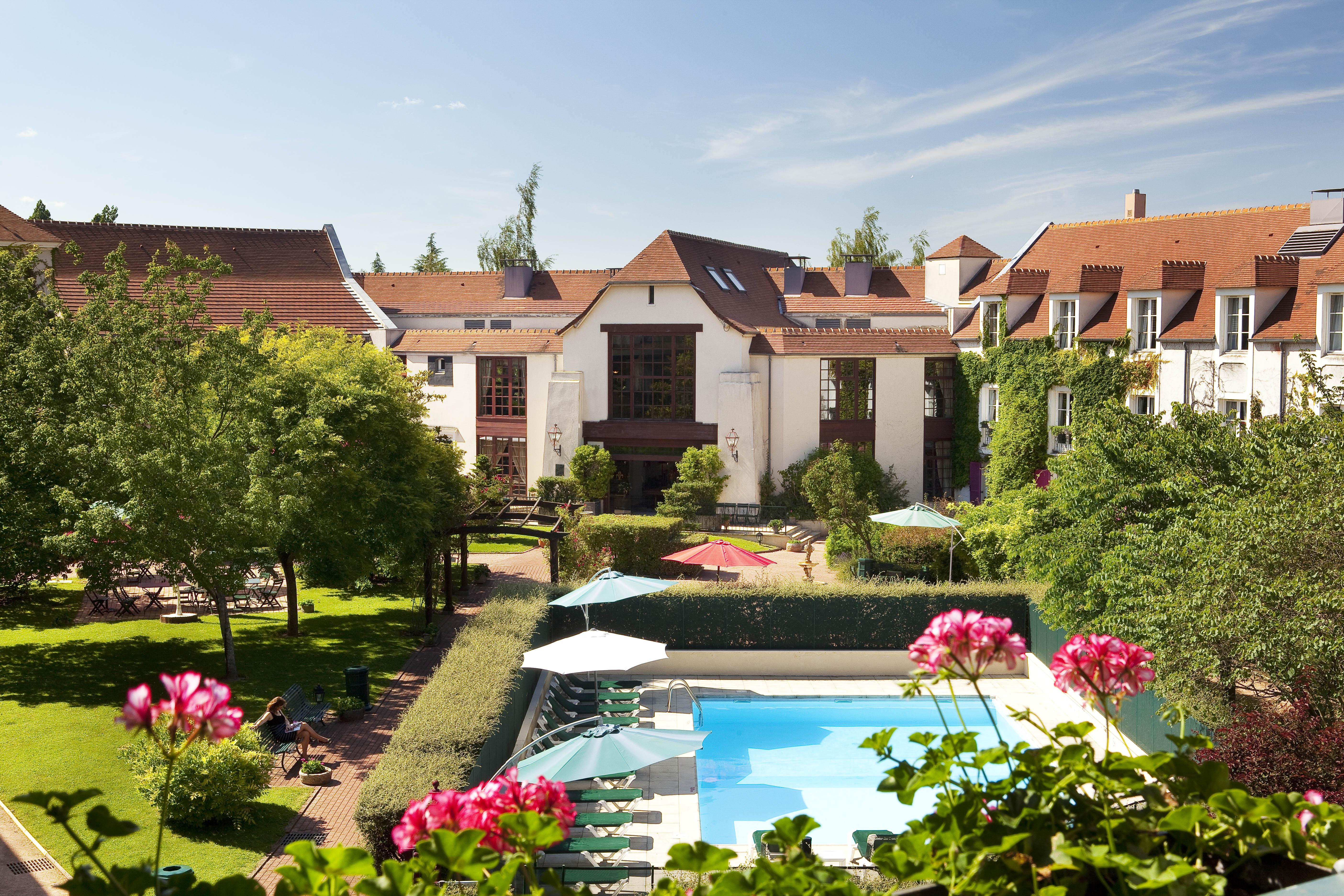 Le Manoir De Hotel Gressy