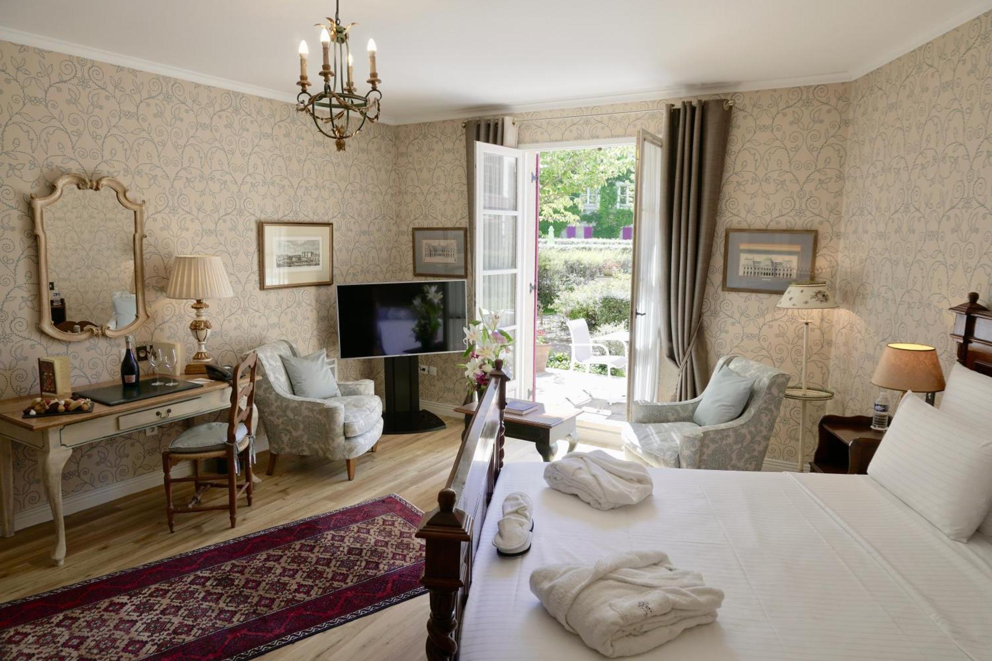Le Manoir De Hotel 4*