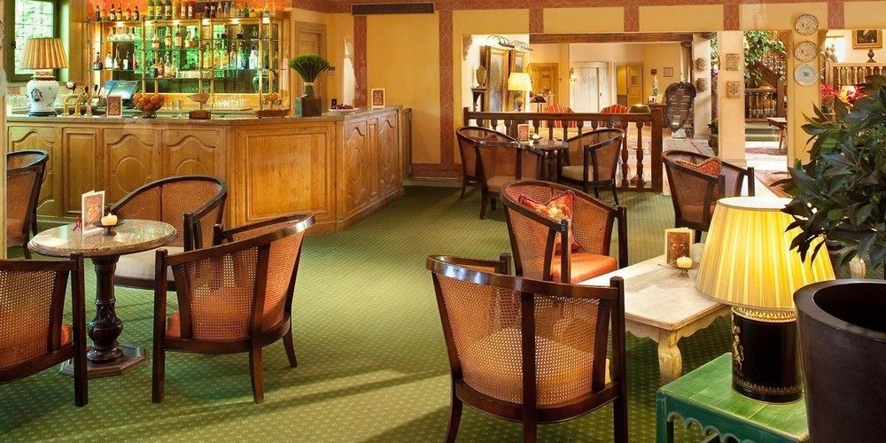 Le Manoir De Hotel 4*